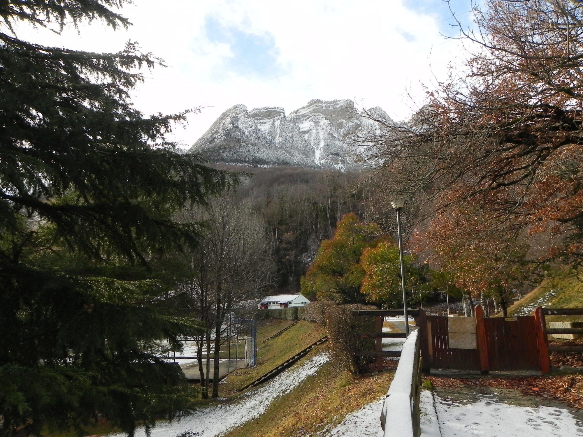 Complejo Bubal Formigal 3000 Apartment Биескас Екстериор снимка